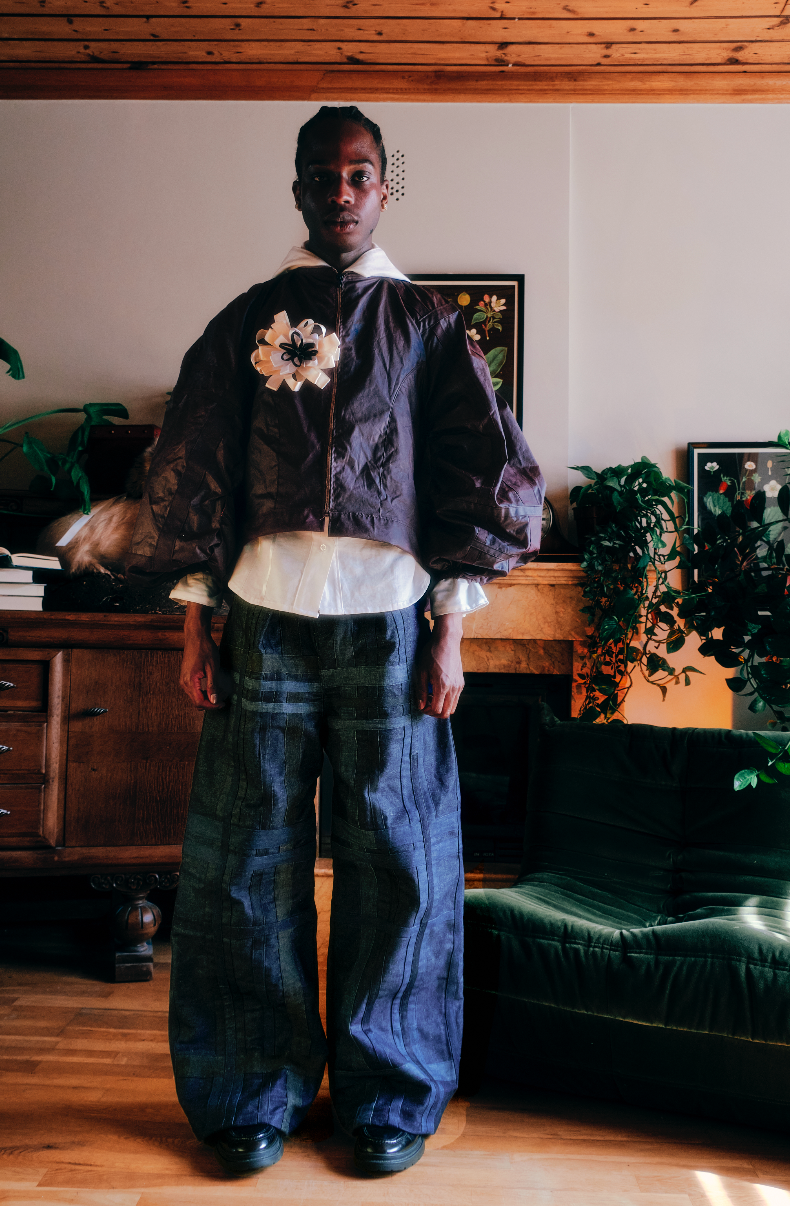 'POPULAR' DENIM PLAID APPLIQUE JEANS