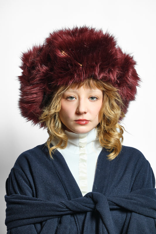 'THE' MEDMO USHANKA - RED